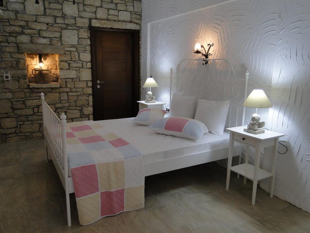 The Stone Castle Boutique Hotel Ağaçlı Szoba fotó